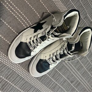 Vintage Havana Black and White Sneakers
